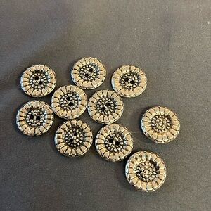 10 Vintage metal buttons two types